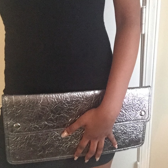 ASOS Metallic Clutch - Picture 4 of 4