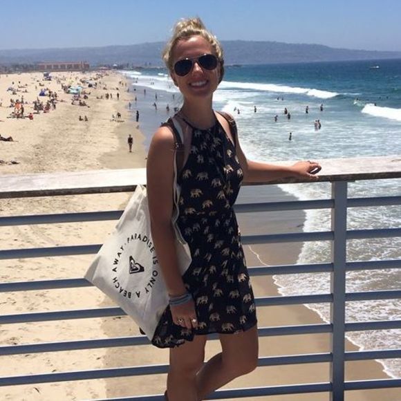 Meet your Posher, Elizabeth