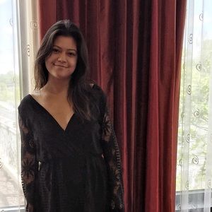 Meet your Posher, Ariel