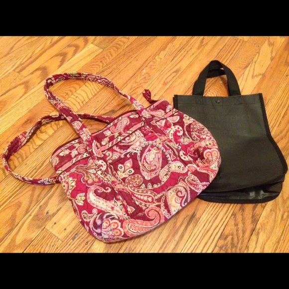 ✨❤️Vera Bradley bag+ a free lulu lemon tote✨❤️ - Picture 1 of 1