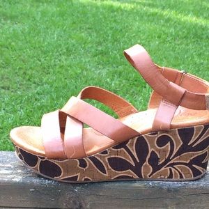 Naya Nalani Wedge in Camelot Leather Size 10W