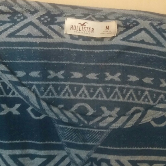 Aztec top - Picture 2 of 4