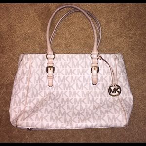 Michael Kors Jet Set Tote
