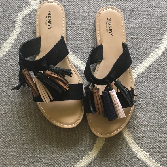 Old Navy Tassel sandals