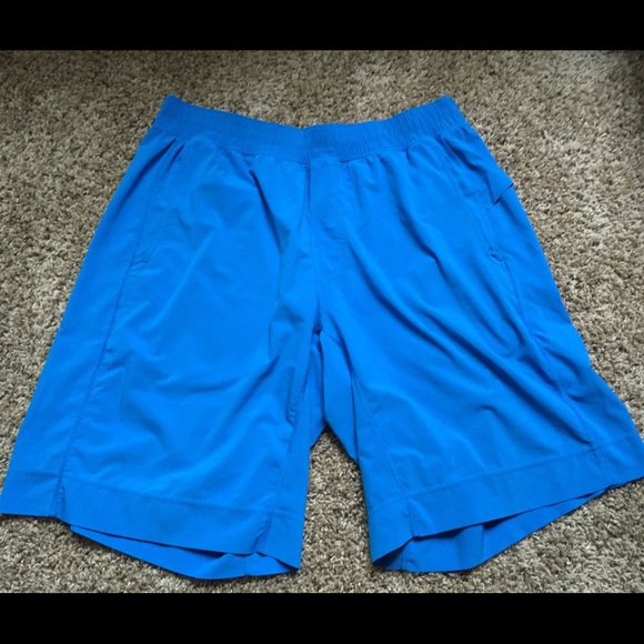 Mens Lululemon shorts XL