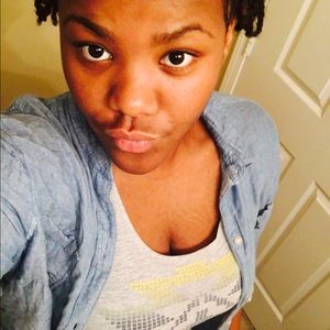 Meet your Posher, Janae