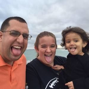 Meet your Posher, Lora