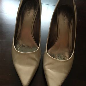 Nine West pump