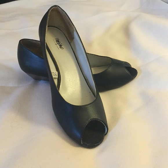 Sold: Mossimo Peep Toe Wedges