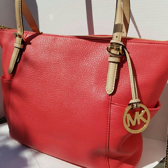 Michael Michael Kors (Watermelon) color