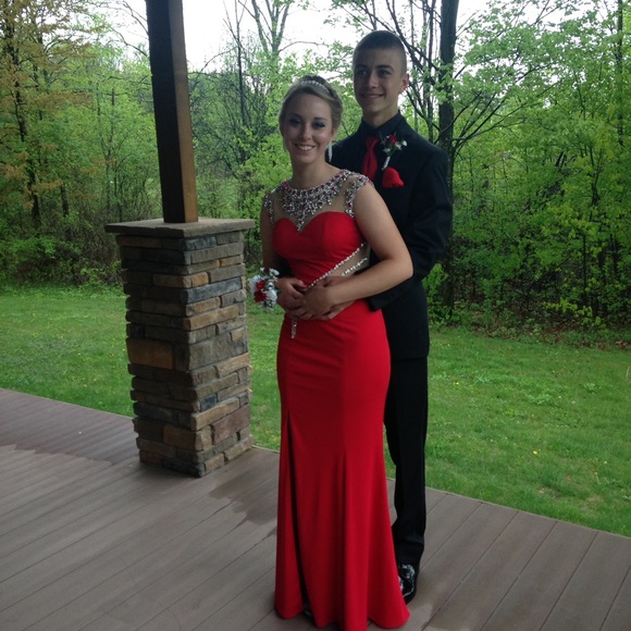 Gorgeous prom dress!!!