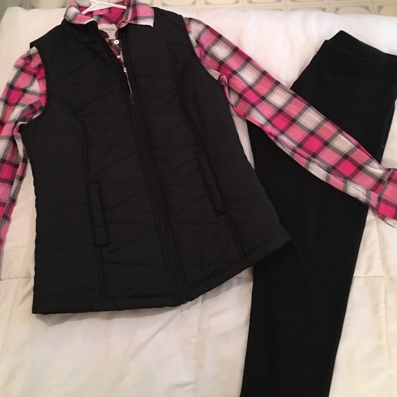SOLD Pink & black light weight plaid top - Picture 4 of 4