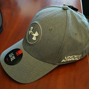 Under armour cap hat
