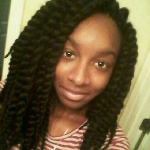 Meet your Posher, Danielle