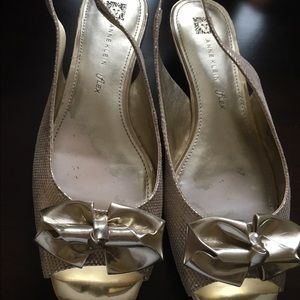 Anne Klein kitten heels