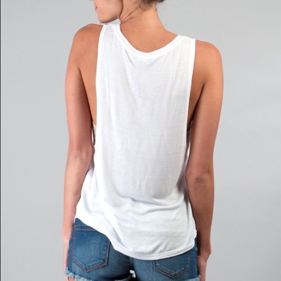 🚨 FLASH SALE🚨 Made in USA 🇺🇸 Graphic Tank Top - Picture 2 of 4