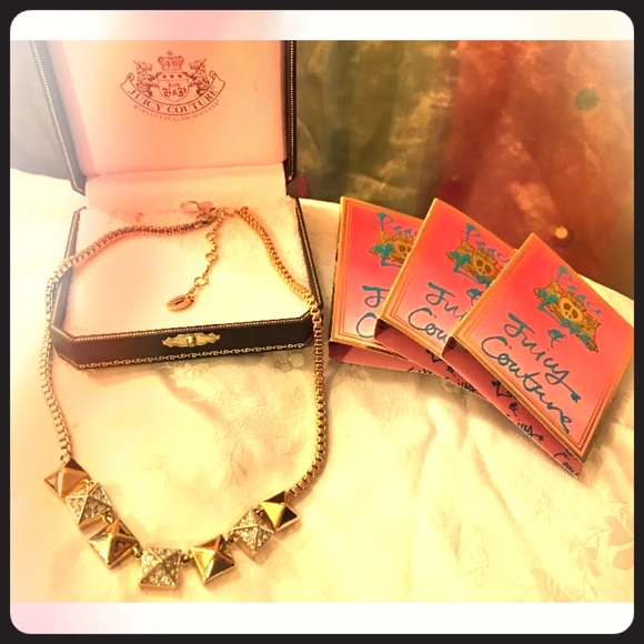 ~Rare JUICY COUTURE Necklace P & G Pave Pyramid W/Box