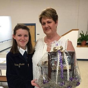 Meet your Posher, Jenny