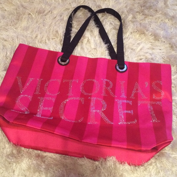 Victoria's Secret sparkly bag❤️