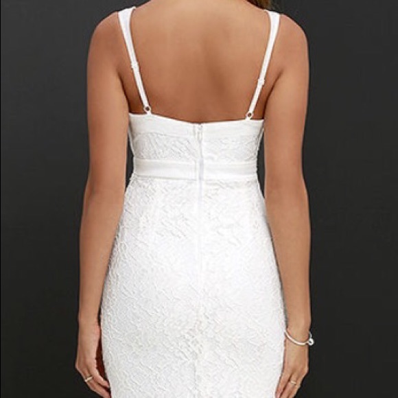 Lulus Dresses & Skirts - Lace maxi dress