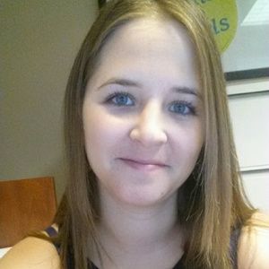 Meet your Posher, Eva