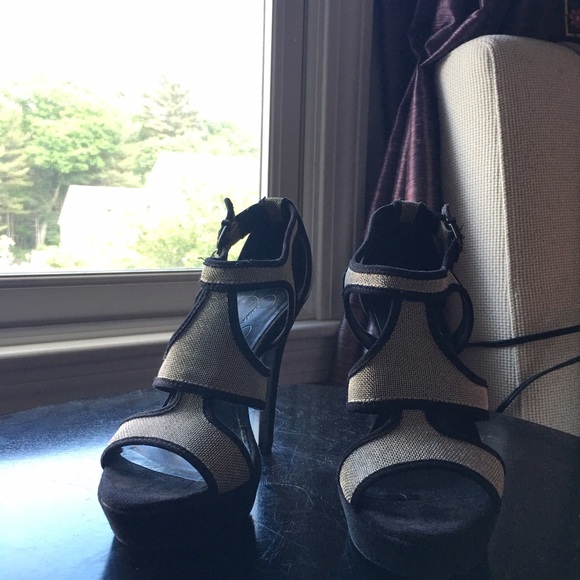 Jessica Simpson Heels