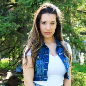 Meet your Posher, Ivana