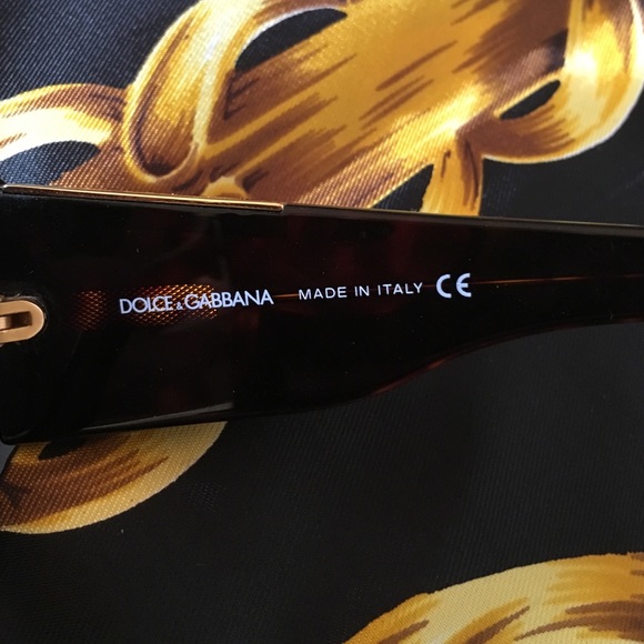 *FLASH SALE* || Dolce & Gabbana • s u n g l a s s e s || - Picture 2 of 4