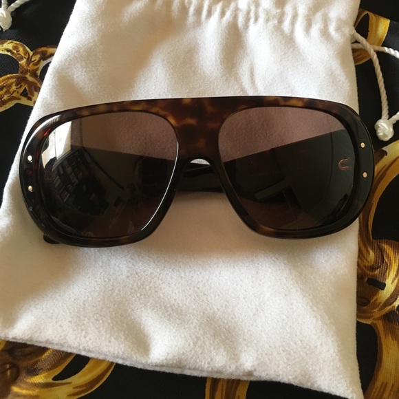 *FLASH SALE* || Dolce & Gabbana • s u n g l a s s e s || - Picture 4 of 4