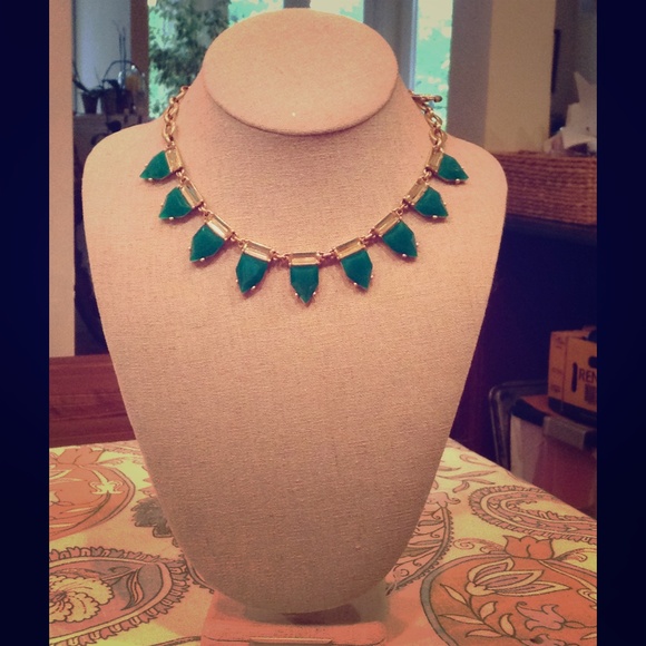 Stella. & Dot necklace
