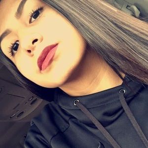 Meet your Posher, Serena