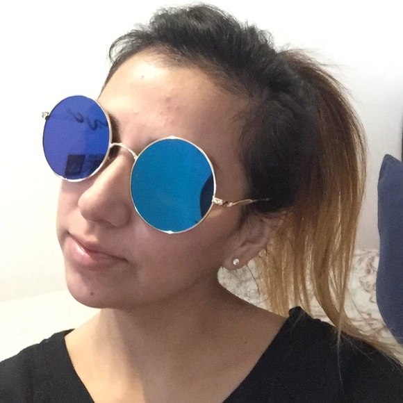 | New | Large Boho Bol Mirrored Summer Sunglasses - Picture 4 of 5