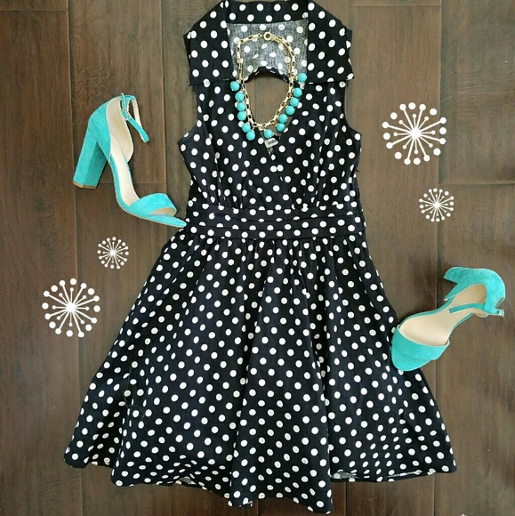bailey blue Dresses & Skirts - Stylish Black & White Dress