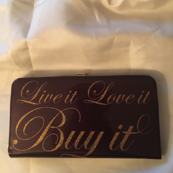 💰⬇️👛Live it! Love it! Buy it! Wallet