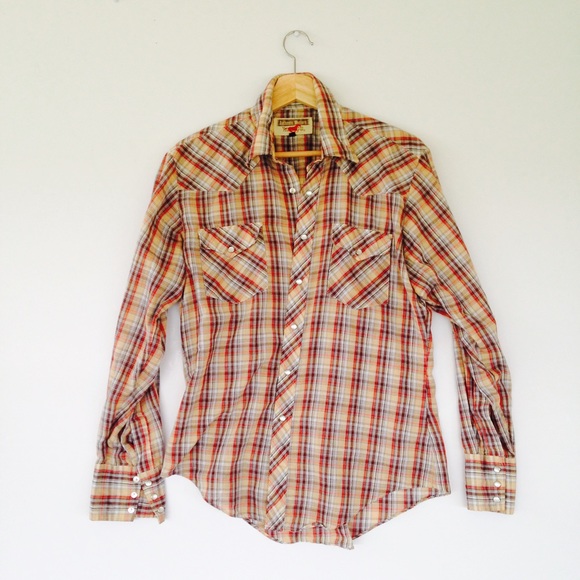 Western snap shirt