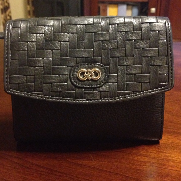 A barely used Cole Haan wallet, like new.