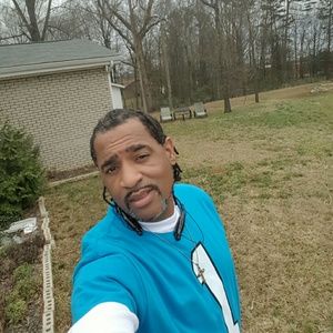 Meet your Posher, Charles