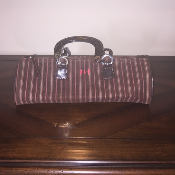 💥Final Sale: Matt & Nat via vegan purse💥