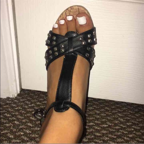 Black wedges with cork bottom