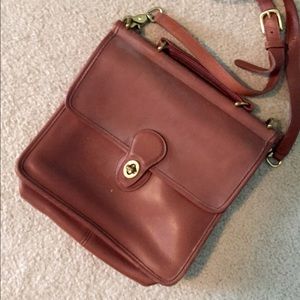Vintage Coach purse bag. Minor wear scratches.