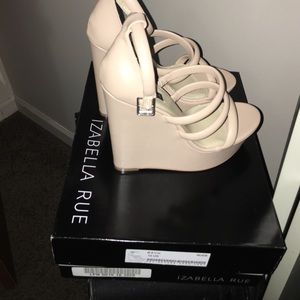 Izabella rue/ just fab/nude size 10/new
