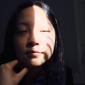 Meet your Posher, Elaine