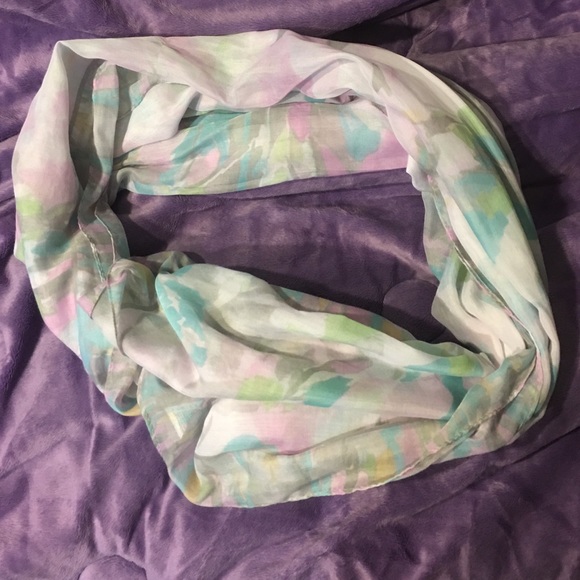 H&M Accessories - Last chance 🎈H&M Scarf