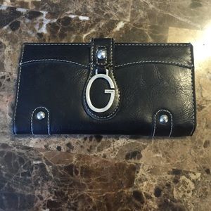 Guess wallet
