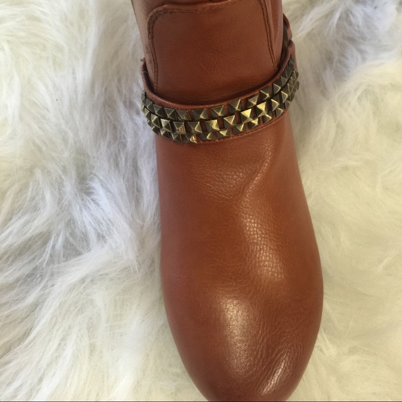 Cognac Studded Boot - Picture 3 of 4