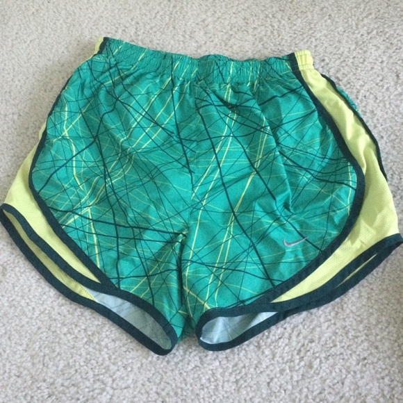 Nike Tempo Shorts