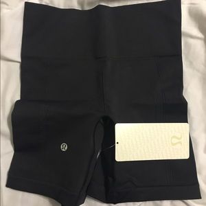 Lululemon sculpt short