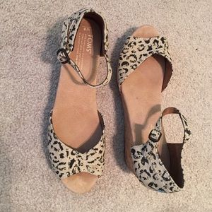 Toms platform wedges