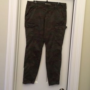 Old Navy camouflage pants