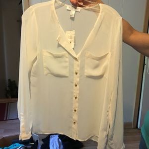 Forever 21 white blouse brand new with tag!